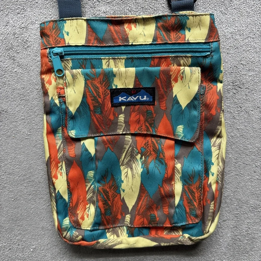 Kavu Crossbody? Bag Multicolor Purse Leaves Outdoors Granola Girl Travel Camp